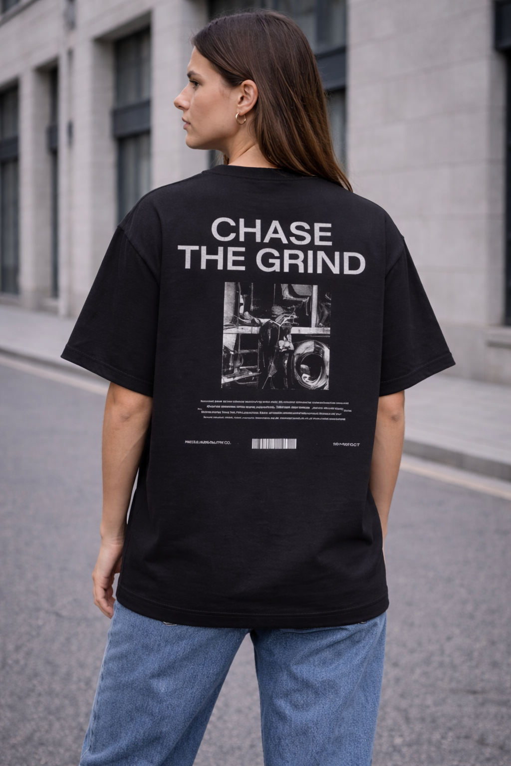CHASE THE GRIND – Black Oversized T-Shirt